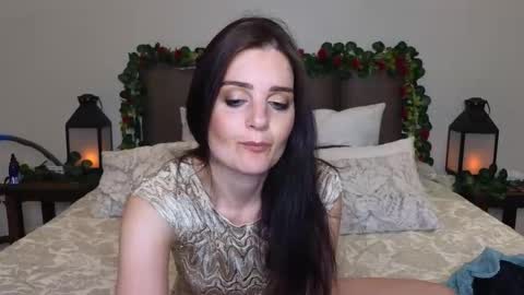 Snapshot of lucy1990xxx chatting on 29, 11, 2025 Lucy online show from 29, 11, 2025