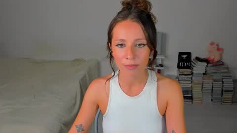 lucy__ray online show from 16, 9, 2025