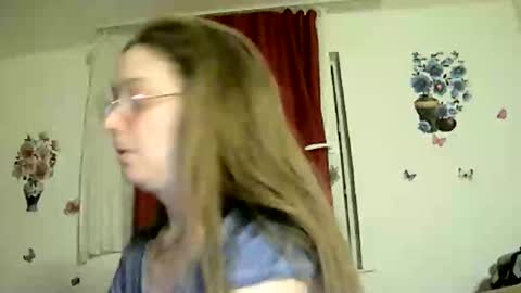 Snapshot of lucy_angel5 chatting on 10, 2, 2025 Lucy online show from 10, 2, 2025