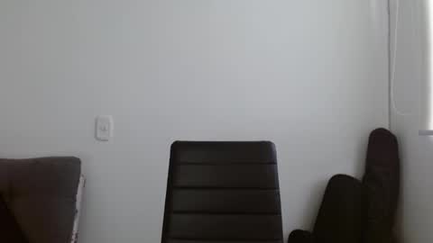 Snapshot of lucy_collins_g chatting on 12, 3, 2025 Lucy online show from 12, 3, 2025