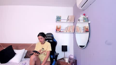 Your Lucy online show from 24, 2, 2025