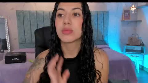 Lucy Greys online show from 15, 7, 2026