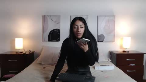 Luciana online show from 13, 2, 2025