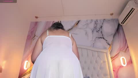 Lucy online show from 31, 3, 2026