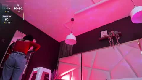 Snapshot of lucy_williiams chatting on 11, 9, 2025 Lucy online show from 11, 9, 2025