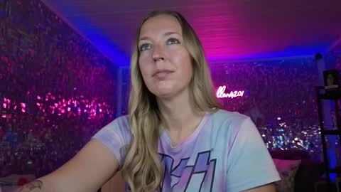 lucyallen4201 online show from 1, 6, 2026