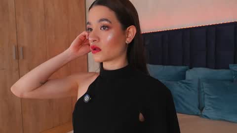 LucyDeLuca online show from 1, 4, 2026