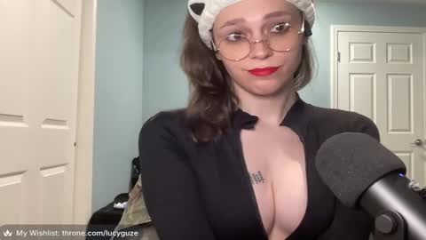 Snapshot of lucyguze chatting on 16, 5, 2026 Lucy online show from 16, 5, 2026