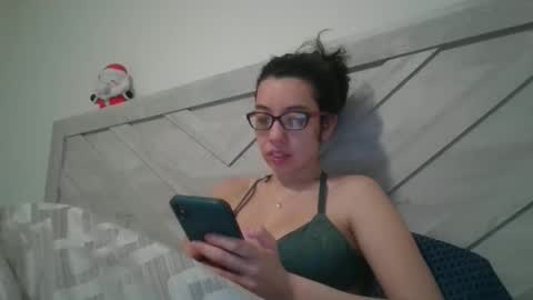 Snapshot of lucylitt25 chatting on 11, 2, 2026 lucylitt25 online show from 11, 2, 2026