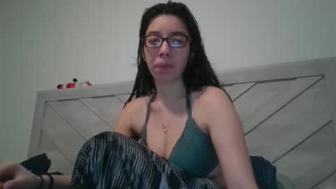 Snapshot of lucylitt25 chatting on 26, 2, 2026 lucylitt25 online show from 26, 2, 2026