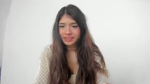 lucyportman online show from 20, 5, 2026