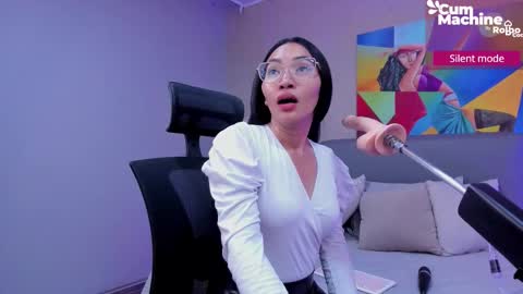 Lucy Liiu online show from 28, 9, 2025