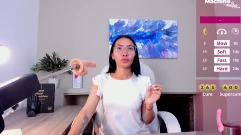 Lucy Liiu online show from 21, 11, 2025