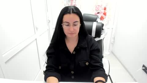 Snapshot of lucyycharm chatting on 7, 7, 2026 Lucy online show from 7, 7, 2026