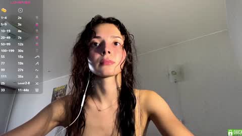 Snapshot of ludivinablice chatting on 17, 7, 2026 Mika online show from 17, 7, 2026