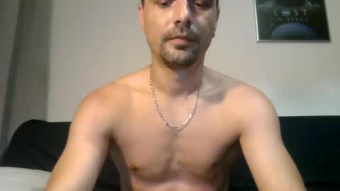Snapshot of luffyman20 chatting on 7, 7, 2026 luffyman20 online show from 7, 7, 2026