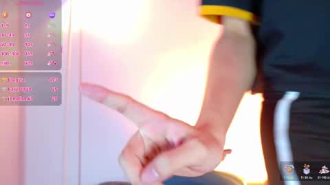 Snapshot of lui_x_dust chatting on 2, 3, 2026 Lui online show from 2, 3, 2026