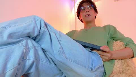 Lui online show from 2, 4, 2026