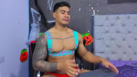 Snapshot of luigi_hot_ chatting on 1, 11, 2025 Luigi Independent model online show from 1, 11, 2025