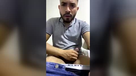 Snapshot of luis_hunk chatting on 27, 7, 2026 Andrew online show from 27, 7, 2026