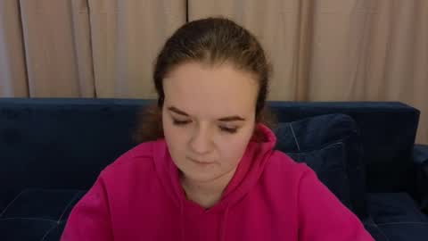 Luisa Rosee online show from 8, 2, 2025