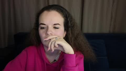 Luisa Rosee online show from 15, 2, 2025