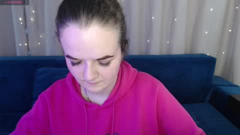 Luisa Rosee online show from 25, 2, 2025