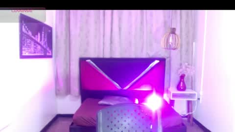 Snapshot of luisa_torres__ chatting on 29, 5, 2026 luisa_torres__ online show from 29, 5, 2026