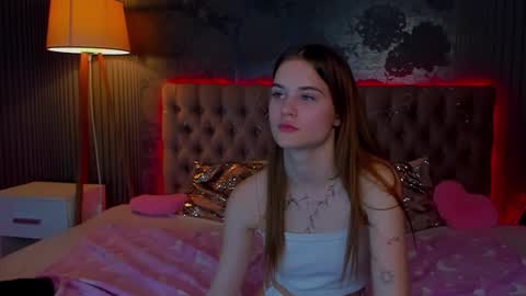 LuisaClover online show from 29, 11, 2025