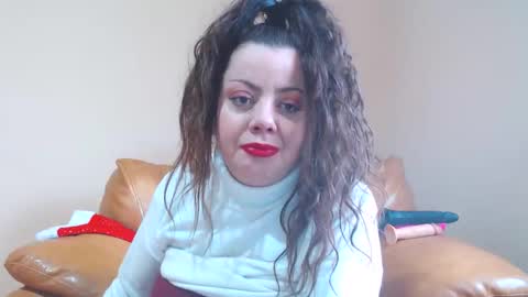 Snapshot of luisahornydoll chatting on 4, 2, 2026 Cassie online show from 4, 2, 2026