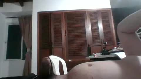 luisfer86 online show from 17, 2, 2026