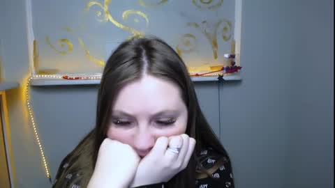 Luiza online show from 8, 3, 2025