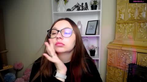 Snapshot of luizaheems_ chatting on 19, 12, 2025 Luiza online show from 19, 12, 2025