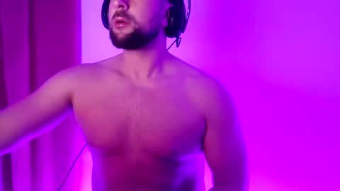 Snapshot of luk_me chatting on 7, 12, 2024 luk_me online show from 7, 12, 2024