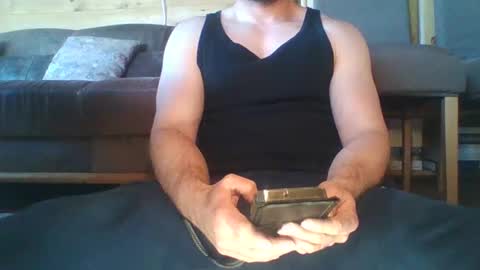lukaf887 online show from 27, 4, 2026