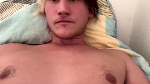 Snapshot of lukas150300 chatting on 3, 11, 2025 Lukas online show from 3, 11, 2025