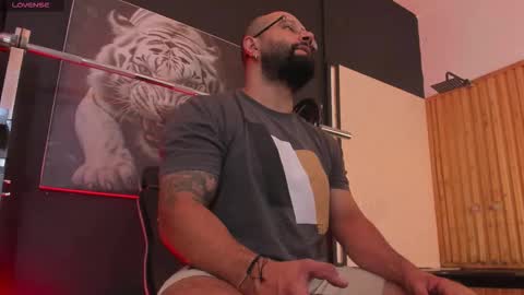 LUKE online show from 12, 11, 2025