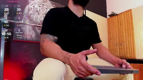 LUKE online show from 25, 11, 2025