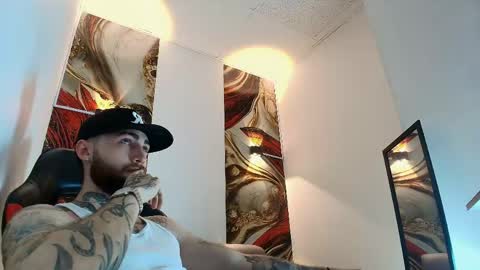 Snapshot of luke_davis01 chatting on 20, 5, 2026 LUKE online show from 20, 5, 2026