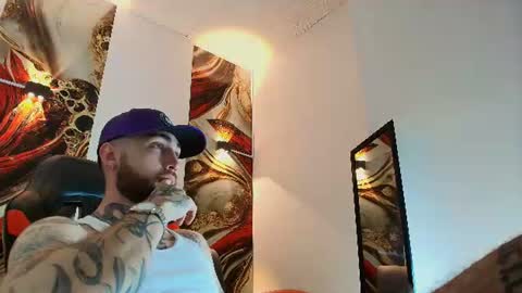 Snapshot of luke_davis01 chatting on 18, 7, 2026 LUKE online show from 18, 7, 2026