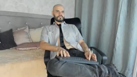 luke diaz7 online show from 21, 2, 2025