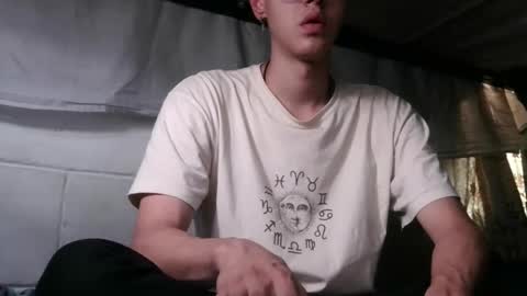 Snapshot of luke_rex chatting on 22, 12, 2024 luke online show from 22, 12, 2024