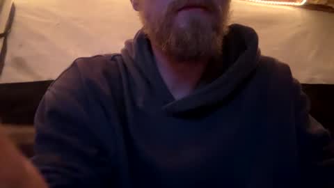 lukeeeeey96 online show from 12, 2, 2026