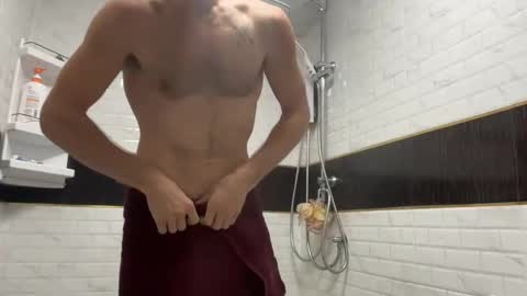 Snapshot of lukegunn22 chatting on 4, 1, 2025 MR. Luke Gunn online show from 4, 1, 2025