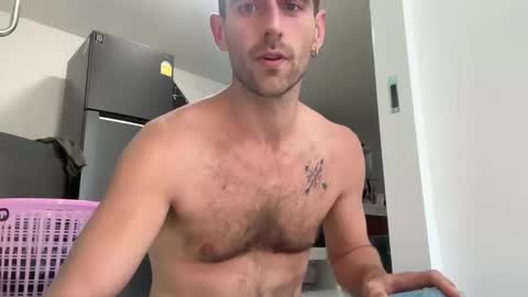 Snapshot of lukegunn22 chatting on 24, 1, 2025 MR. Luke Gunn online show from 24, 1, 2025