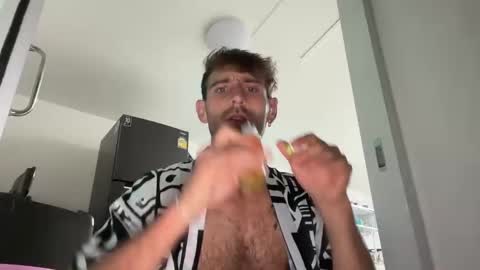 Snapshot of lukegunn22 chatting on 1, 2, 2025 MR. Luke Gunn online show from 1, 2, 2025