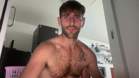 Snapshot of lukegunn22 chatting on 3, 2, 2025 MR. Luke Gunn online show from 3, 2, 2025