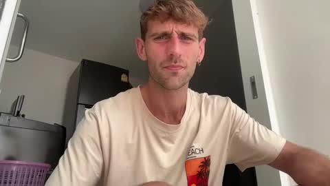 Snapshot of lukegunn22 chatting on 19, 2, 2025 MR. Luke Gunn online show from 19, 2, 2025