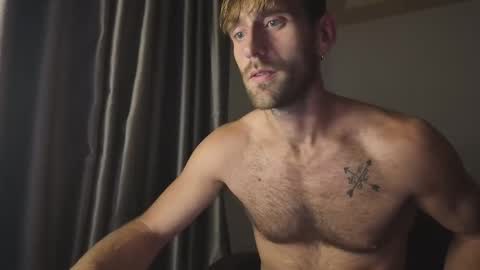 Snapshot of lukegunn22 chatting on 13, 9, 2025 MR. Luke Gunn online show from 13, 9, 2025