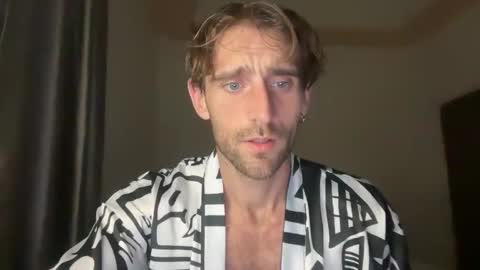 Snapshot of lukegunn22 chatting on 8, 11, 2025 MR. Luke Gunn online show from 8, 11, 2025